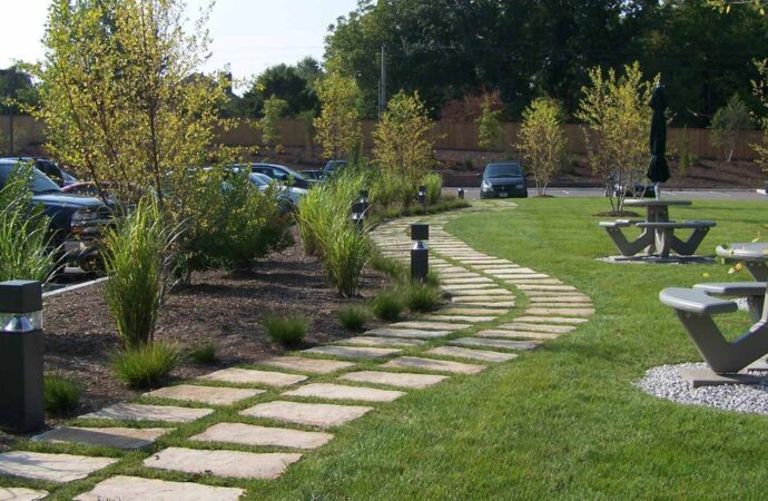 Commercial Landscaping-Woodlands TX Landscape Designs & Outdoor Living Areas-We offer Landscape Design, Outdoor Patios & Pergolas, Outdoor Living Spaces, Stonescapes, Residential & Commercial Landscaping, Irrigation Installation & Repairs, Drainage Systems, Landscape Lighting, Outdoor Living Spaces, Tree Service, Lawn Service, and more.